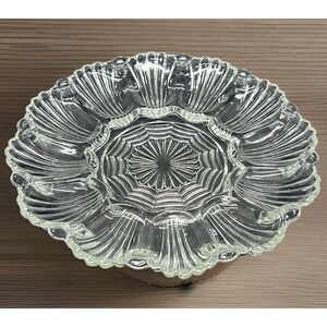 Anchor-Hocking Presence 10" Clear 1950's Oyster Deviled Egg Plate Easter